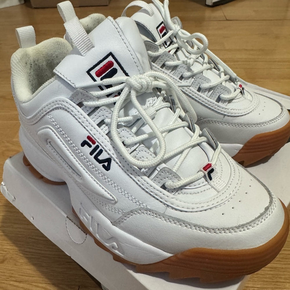 Fila Women’s White and Gum Sneakers - Picture 3 of 9
